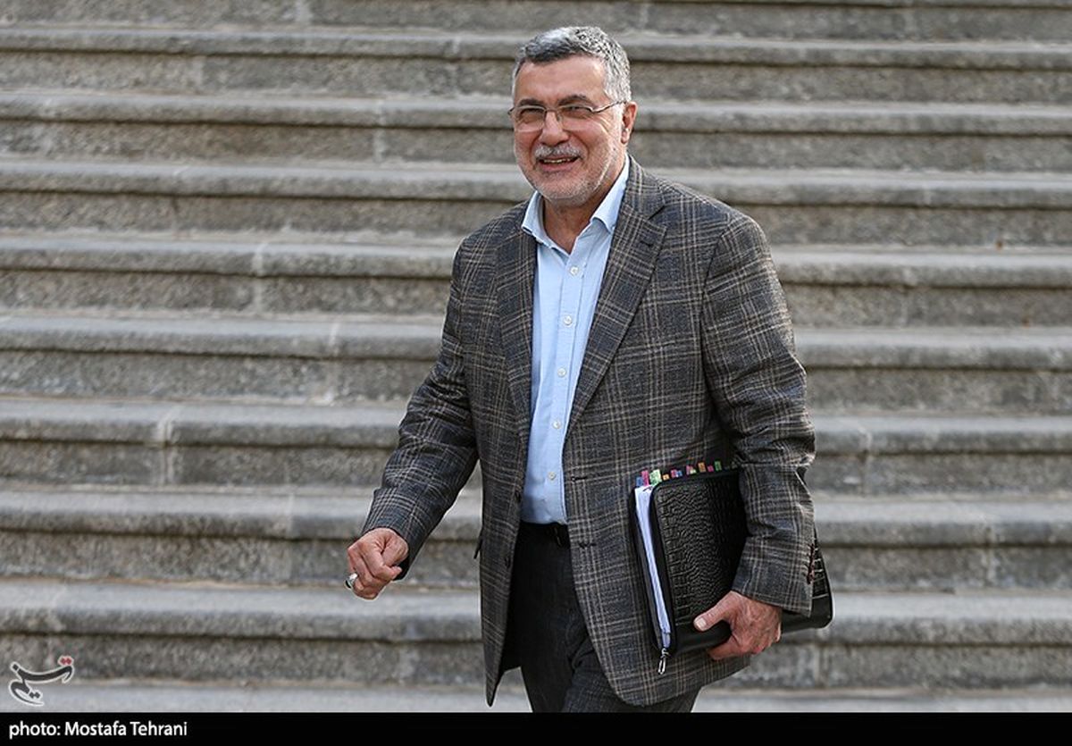  وزیر بهداشت: تحریم‌ها روی دارو تاثیر دارد