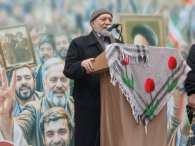 لاریجانی: پیشرفت ایران در گرو قطع وابستگی به بیگانگان است