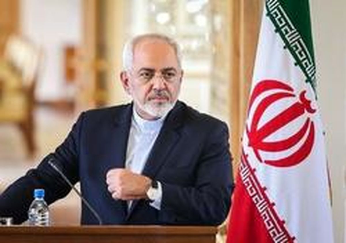 ظریف: خشونت در جهان برای کسی امنیت نمیآورد