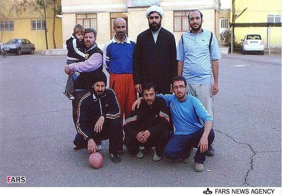 عکس فوتبالی روحانی