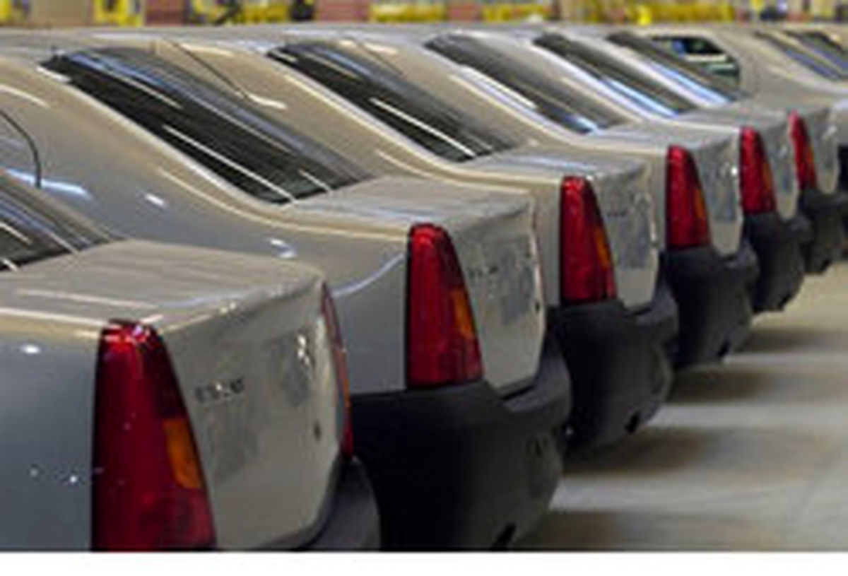 معاون وزیر: احتکار خودرو غیرقابل تصور است