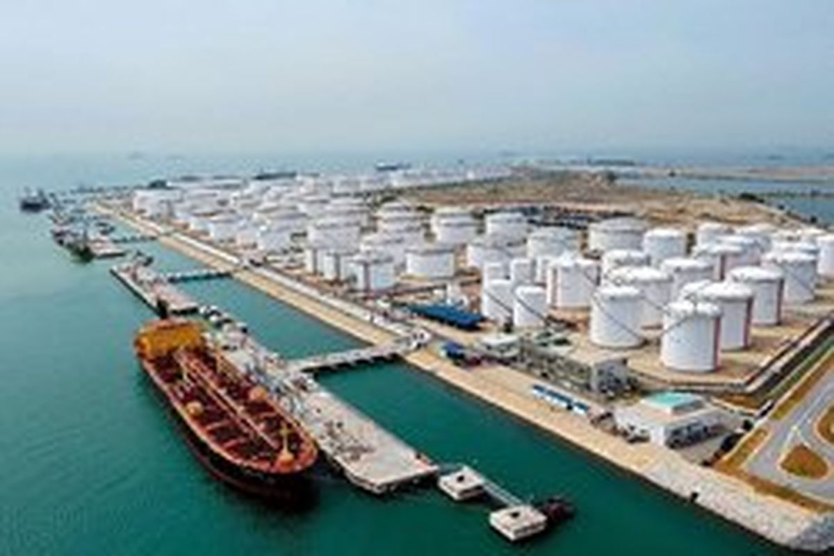 نفت بدون مشتری روی آب نداریم