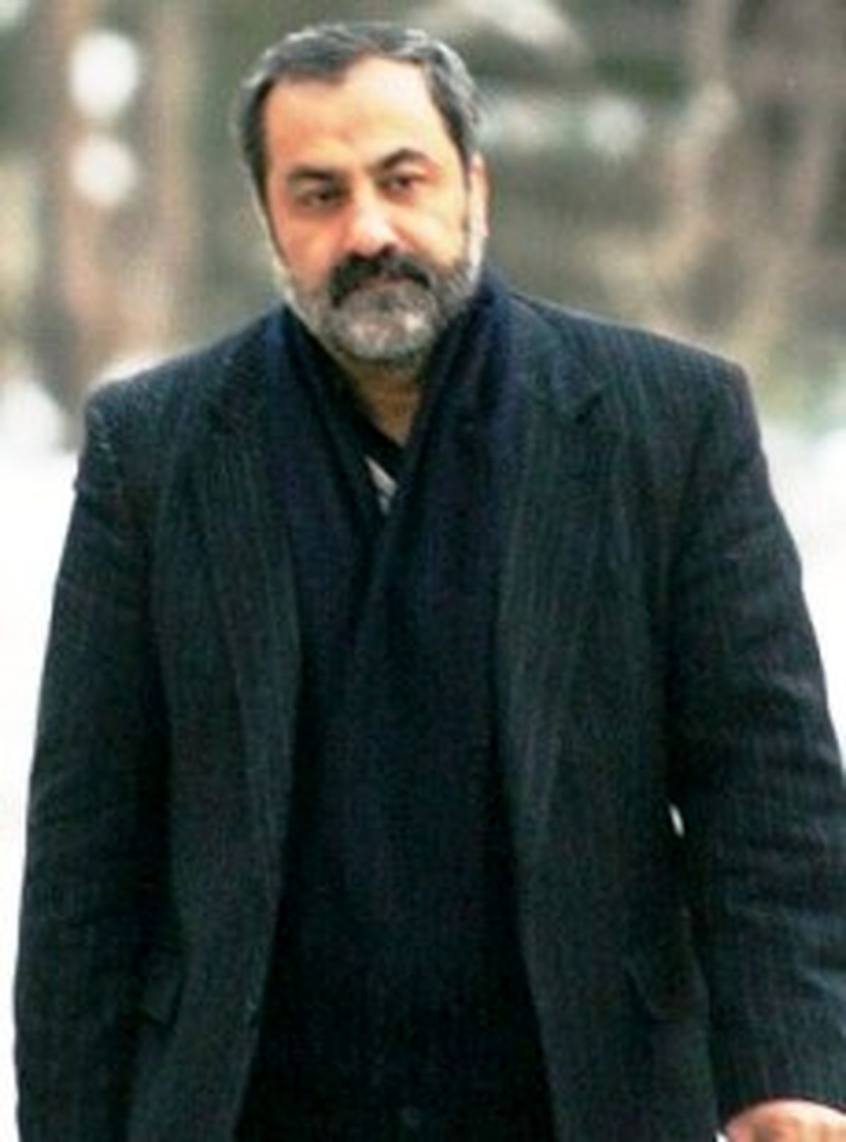 رگ گردن‌ کلفت اینان با قدرت دولتی مرتبط است/ باید رانت 20 ساله این باند مخوف افشا شود