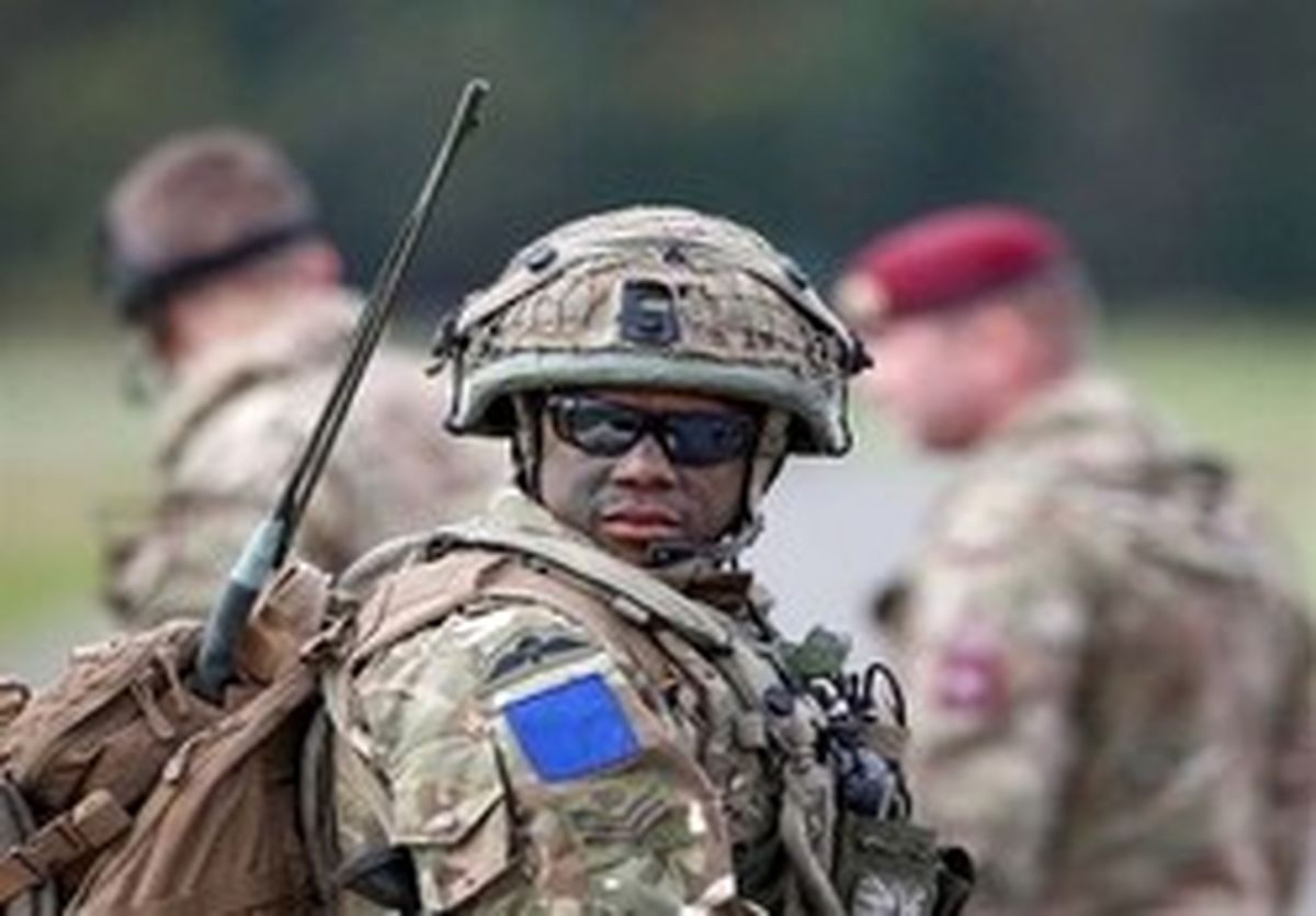 خودکشی جوانترین نظامی انگلیسی حاضر در جنگ علیه عراق