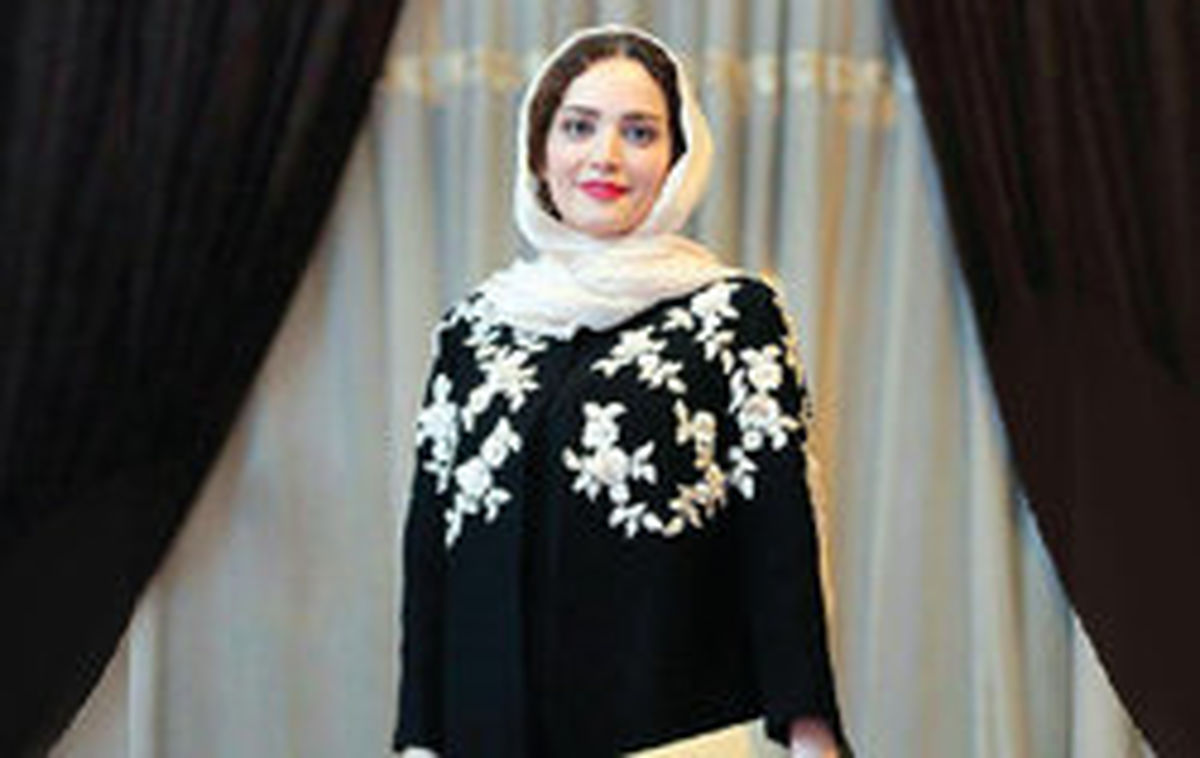 انتقاد تند بهنوش طباطبایی از برخورد مجری «اختیاریه» با مشایخی +عکس