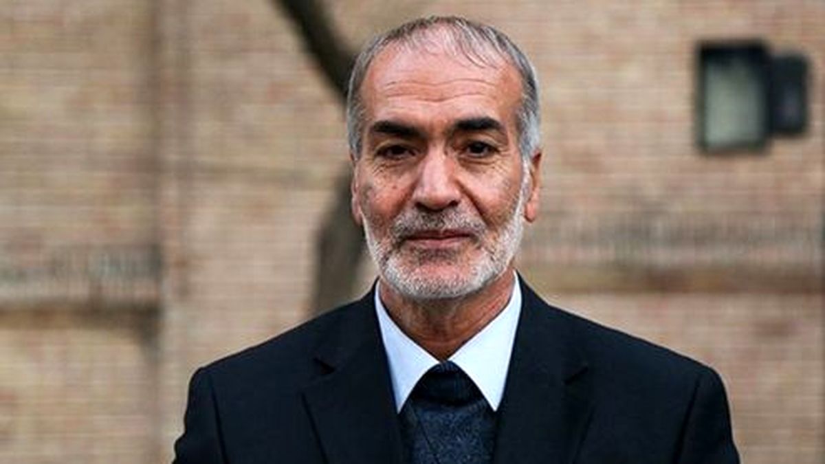 حشمتیان: امروز کشور به تشکیل جمهوریت سوم نیاز دارد