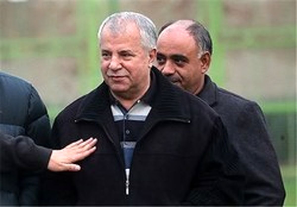 پروین: نمی‌دانم چرا طارمی را اینقدر گُنده می‌کنند