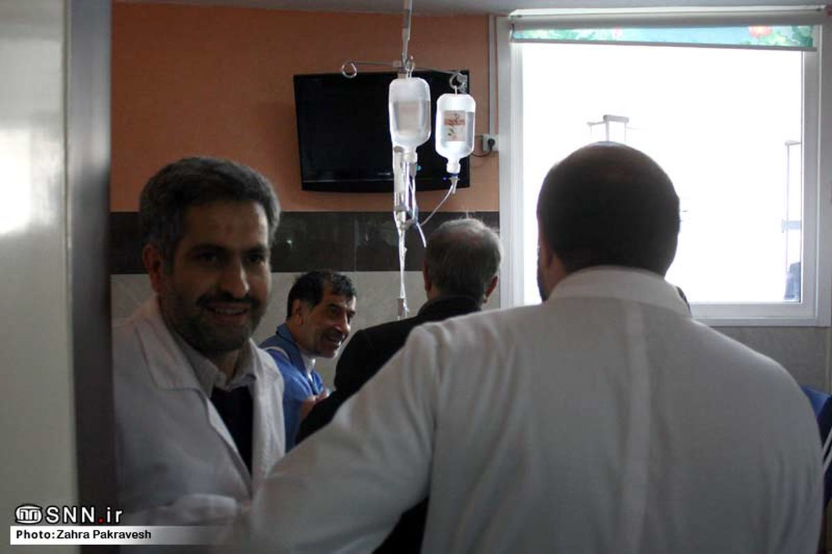 عکس/ بستری شدن باهنر در بیمارستان