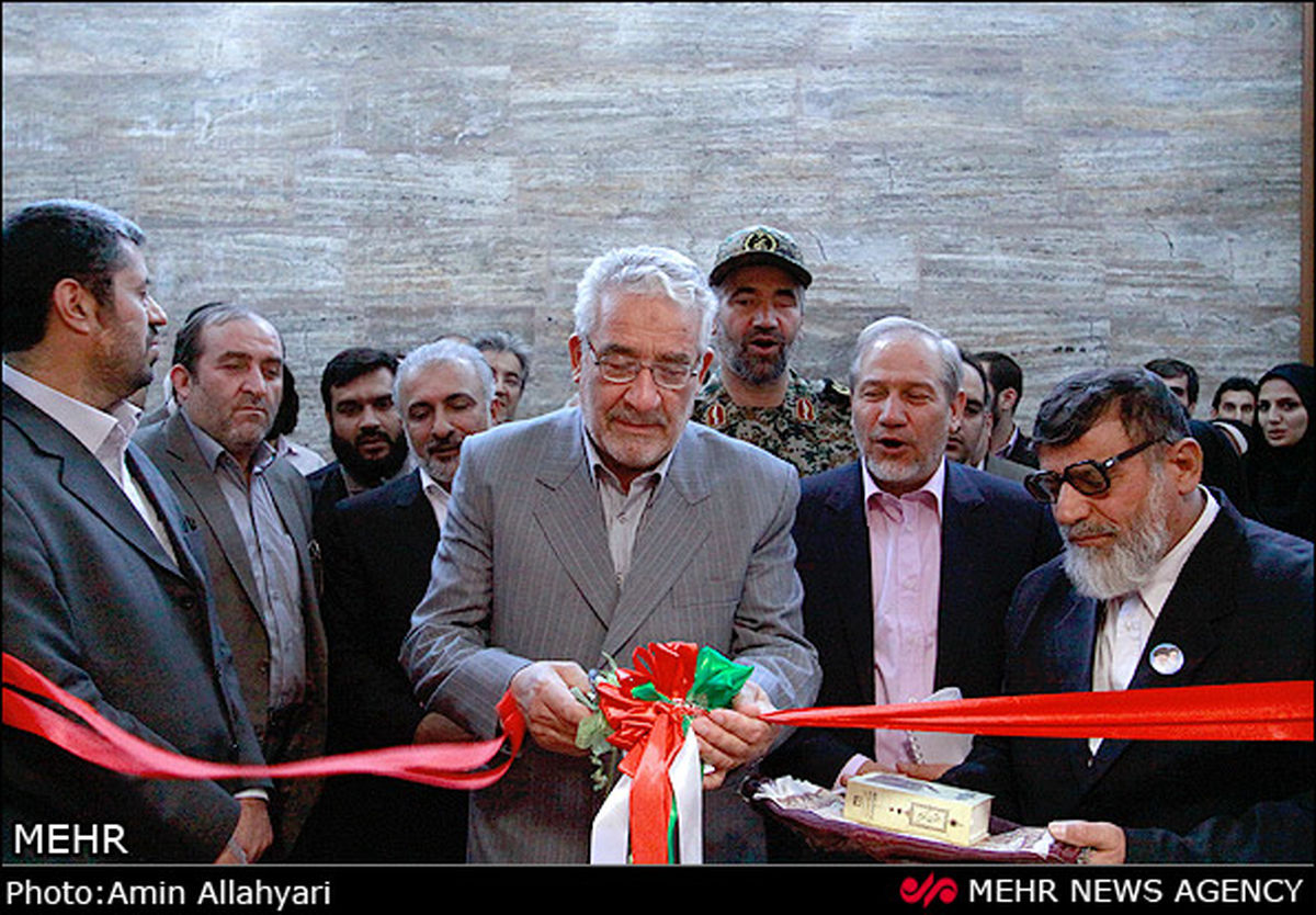 تصاویر/افتتاح کتابخانه باغ موزه دفاع مقدس