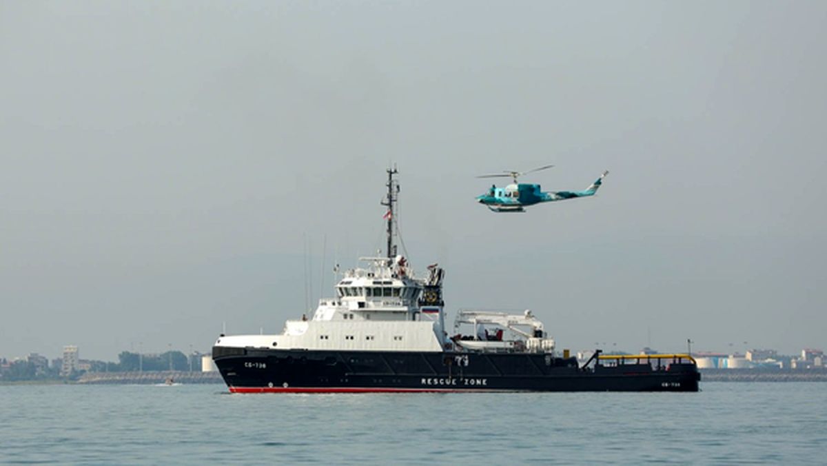 ورود شناور روسیه به منطقه رزمایش امداد و نجات خزر
