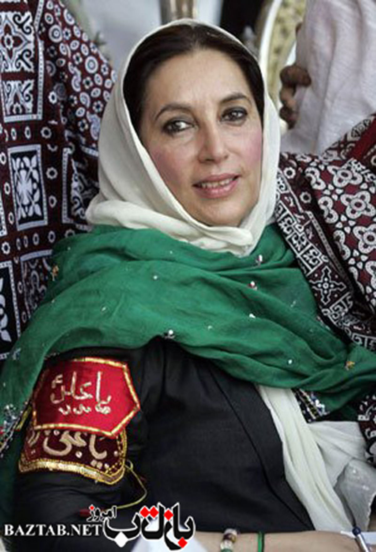 عکس/ بی نظیر بوتو با بازوبند یاعلی