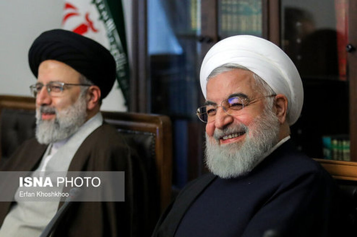 تصاویر: خنده‌های روحانی در جلسه شورای عالی انقلاب فرهنگی