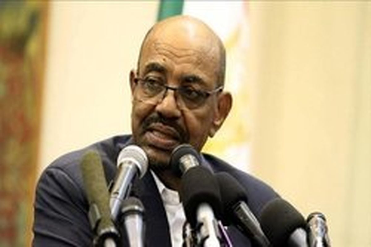 عمرالبشیر: از بحران کنونی خارج خواهیم شد