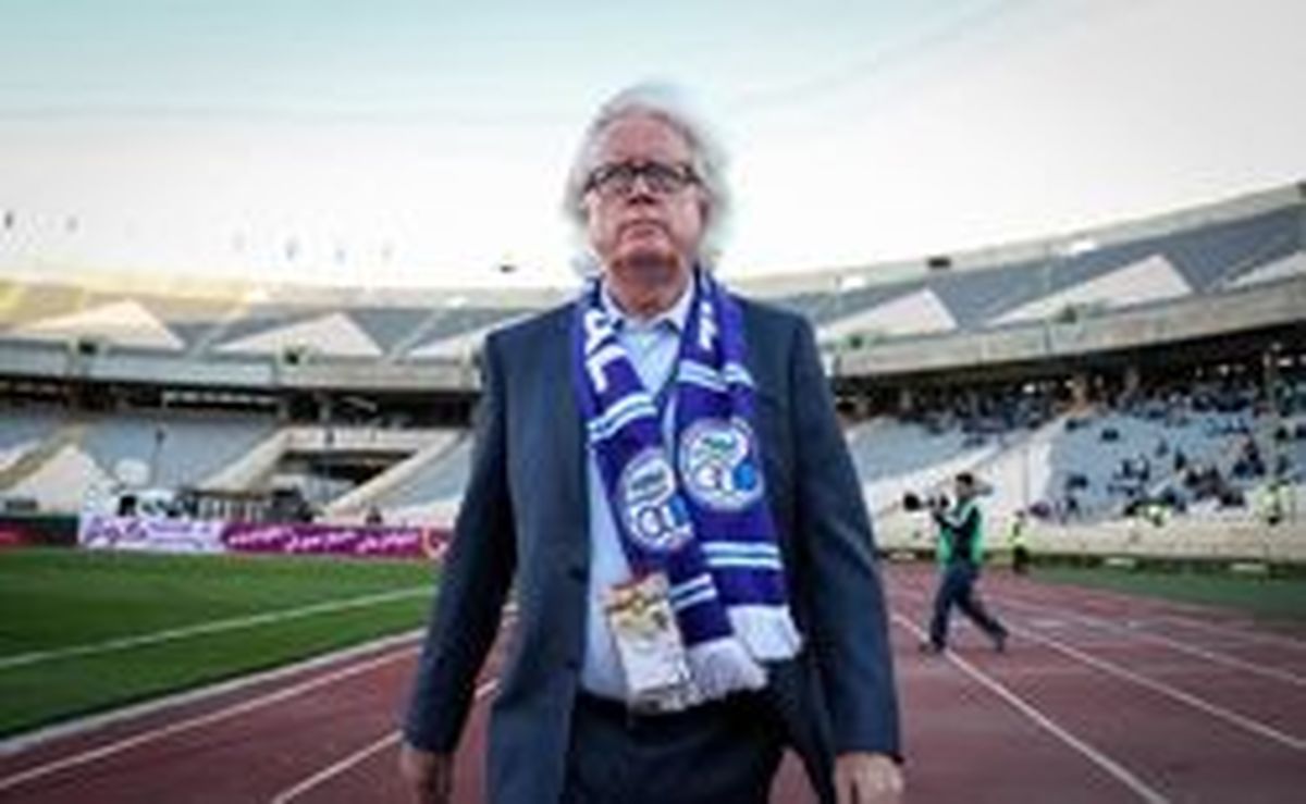 ۲ گانه دلالی-جاسوسی در استقلال/ مربی آلمانی دست‌های پشت پرده را رو کرد