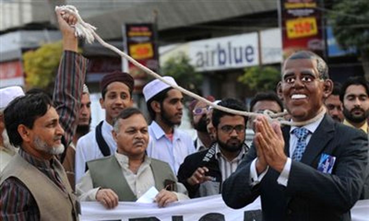 عروسک باراک اوباما اعدام شد/عکس