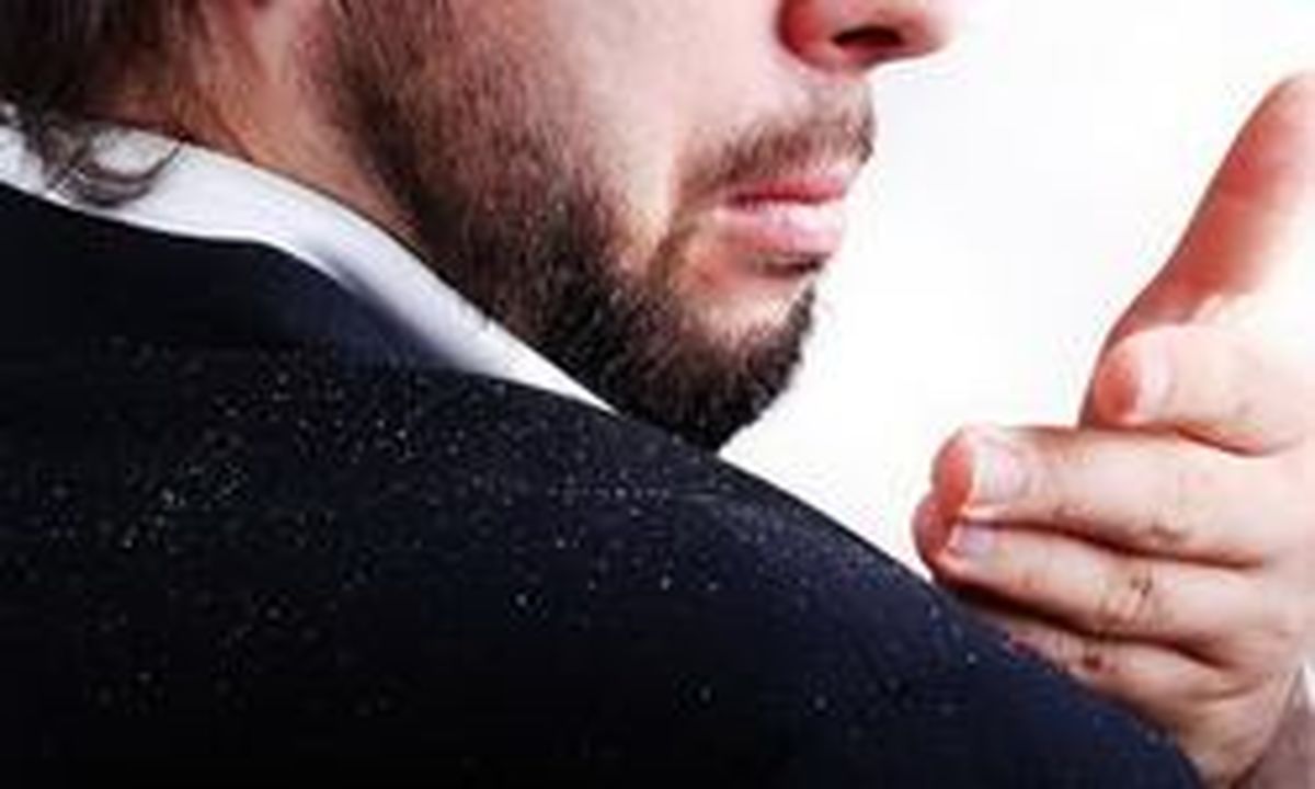 ۳ توصیه طب سنتی برای رفع شوره‌ سر