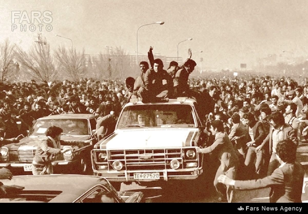 سرانجام خودروی تاریخی انقلاب چه شد؟ +عکس