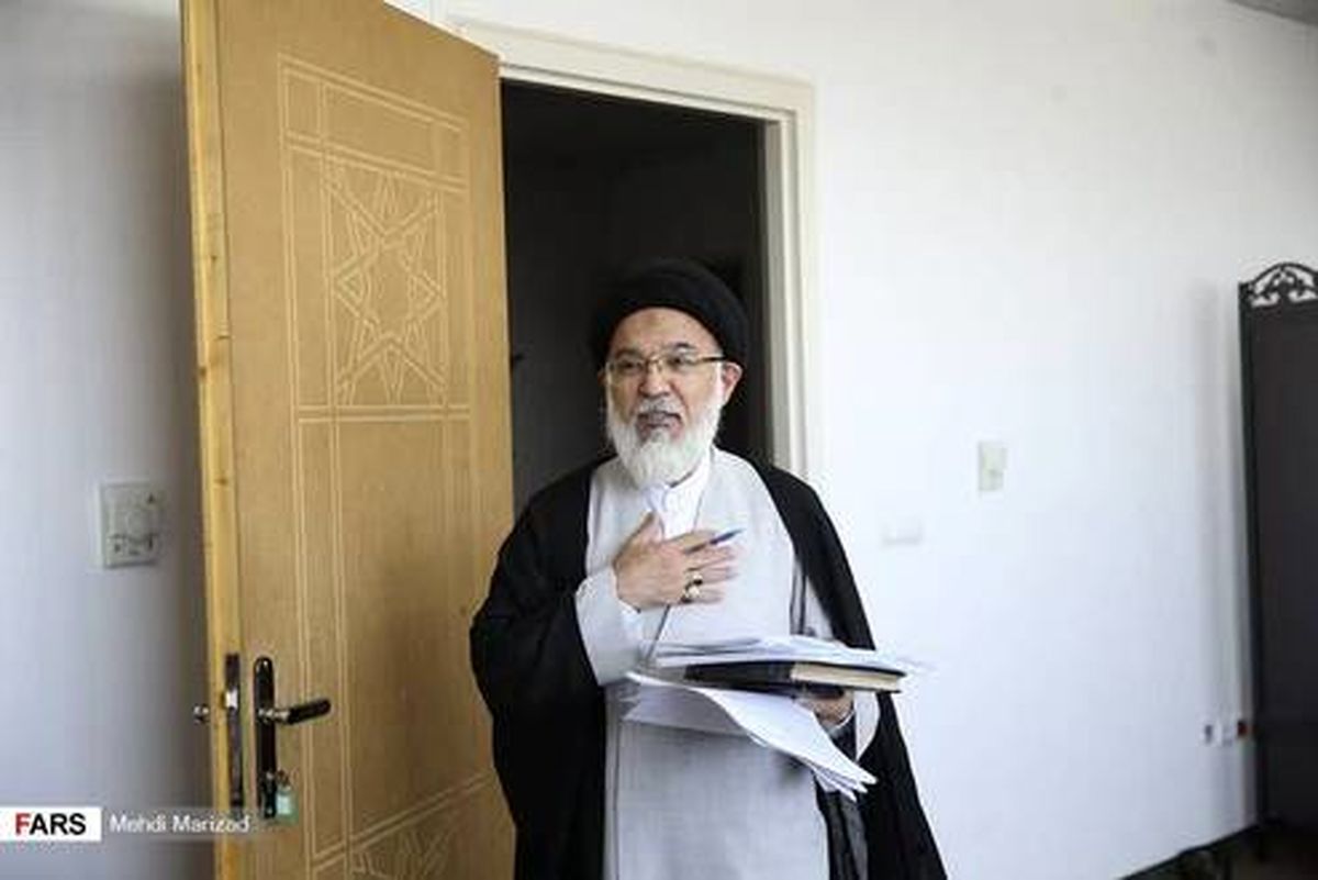 میرباقری: به خاطر بیماری قند شیرینی فروشی ها تعطیل نمی شود اما به خاطر کرونا ۵ میلیارد را قرنطینه کرده اند، این یک توطئه است / نظر شما چیست؟