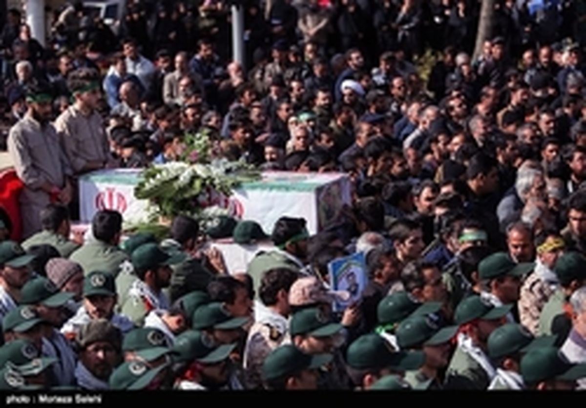 قدردانی سپاه از حضور مردم در تشییع پیکر شهدای حادثه تروریستی
