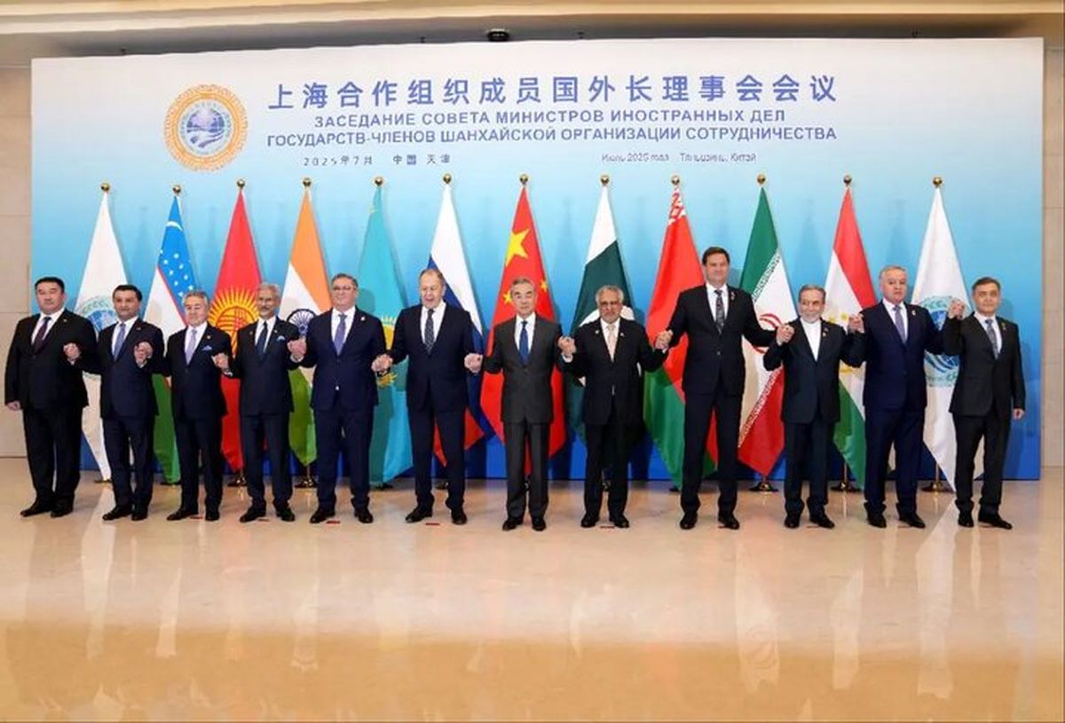 پیامهای راهبردی عراقچی درشانگهای 