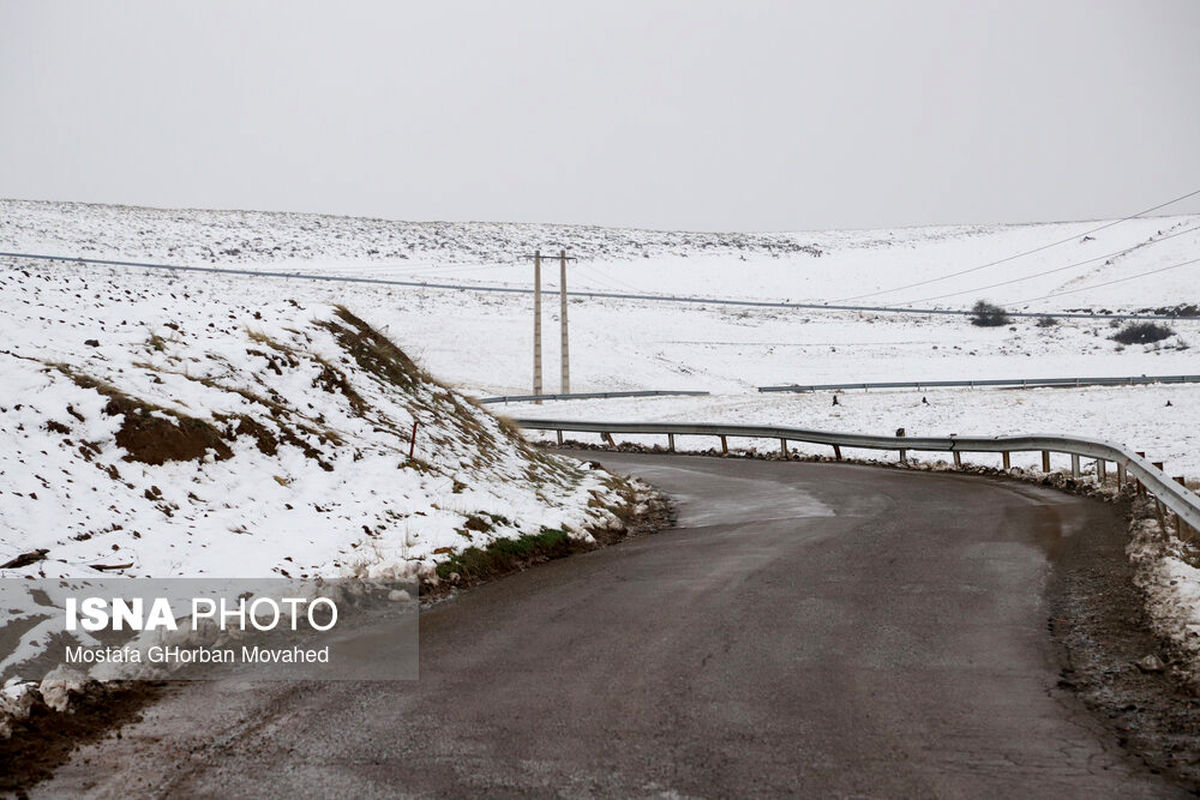 هم اکنون بارش شدید برف محور تبریز-بستان آباد +فیلم