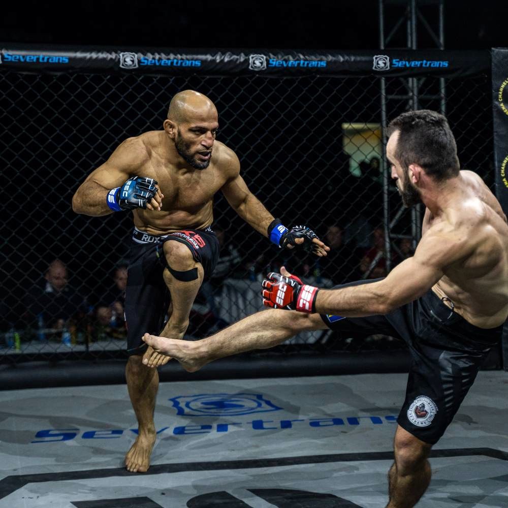 زندگینامه کامل ناصر کلانتری قهرمان MMA