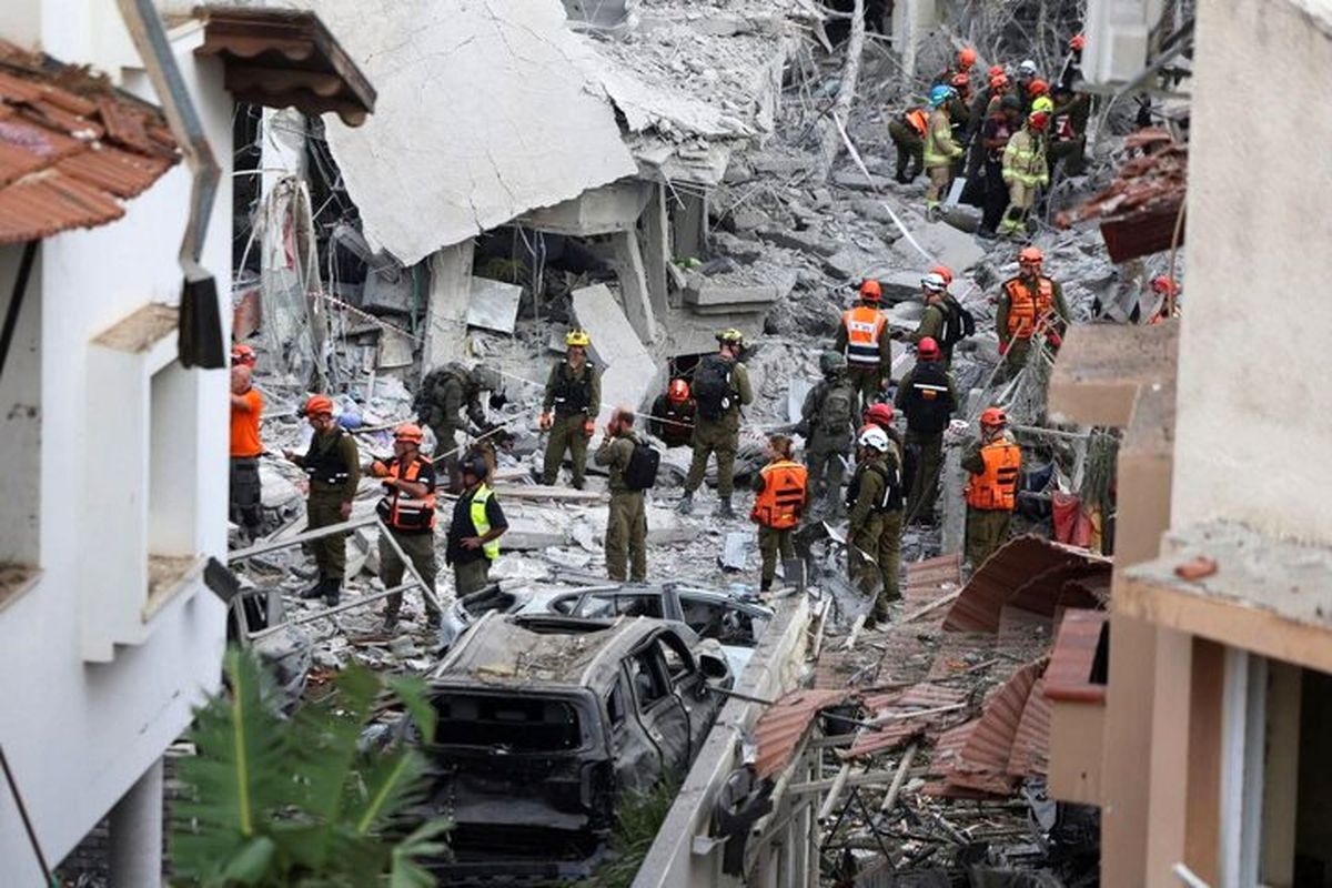 هاآرتص: ایران تنها یک موشک شلیک کرد و همان هم رهگیری نشد