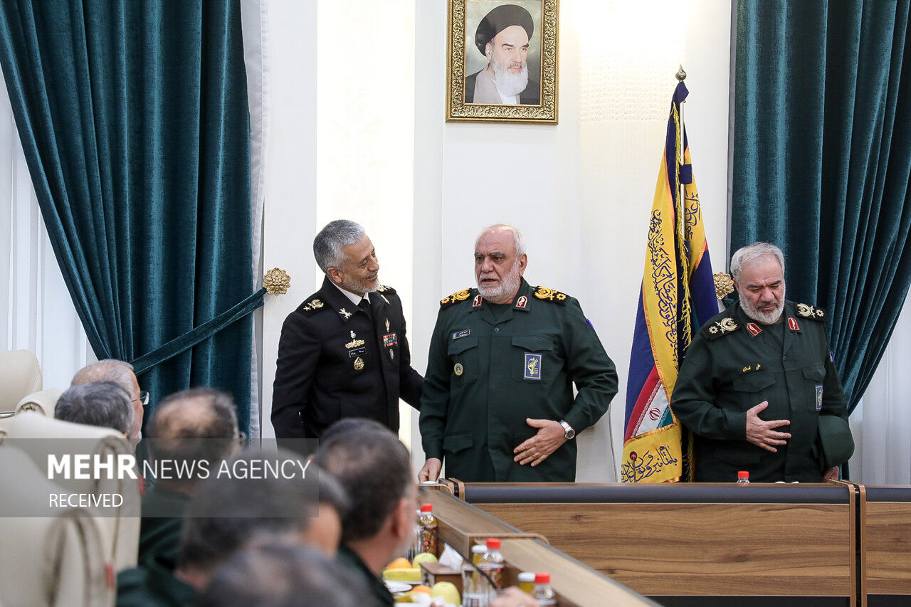 دورهمی فرماندهان دیروز و امروز سپاه
