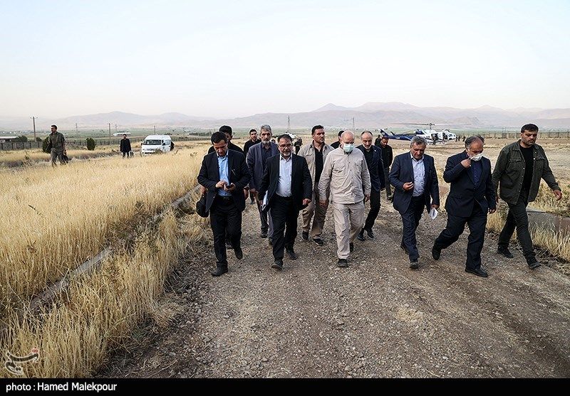 بازدید قالیباف از پروژه تصفیه‌خانه فاضلاب الشتر