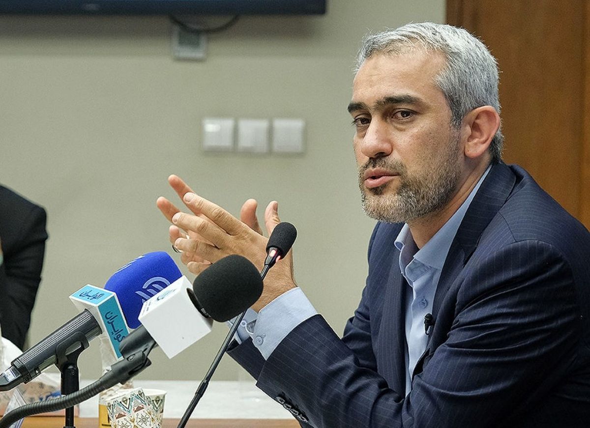 اعطای کارت اعتباری برای خانوارهای کم‌درآمد | وام به دهک‌های پایین با دستور وزیر اقتصاد