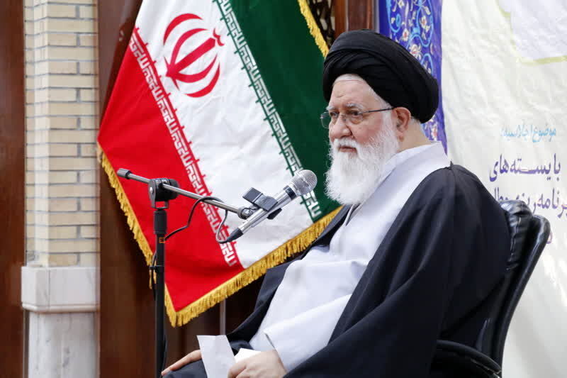 علم الهدی: برخی از مشکلات اقتصادی بخاطر عدم نظارت و کنترل بازار است