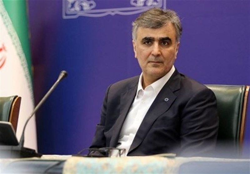 فرزین: رشد اقتصادی مثبت شد/ مجوز فروش ارز در تالار دوم 