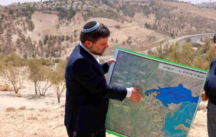 اشغال در سکوت