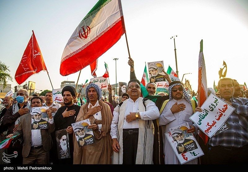 تصاویر: تجمع مردم اهواز در محکومیت اغتشاشات اخیر