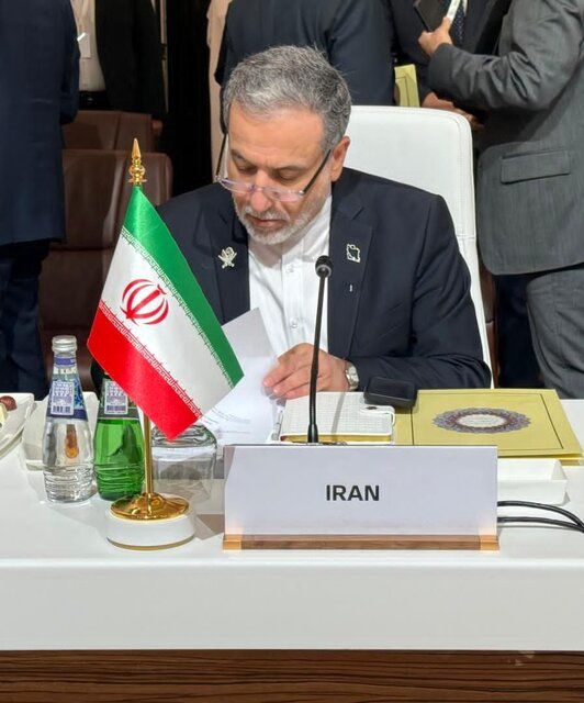 آغاز نشست وزرای خارجه سازمان همکاری اسلامی با حضور عراقچی