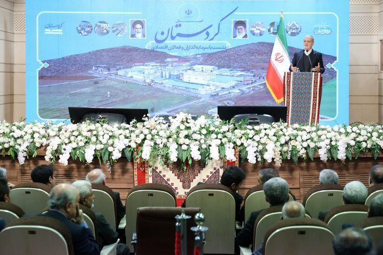 پزشکیان: کردستان می‌تواند موتور محرکه تحول در کشور باشد