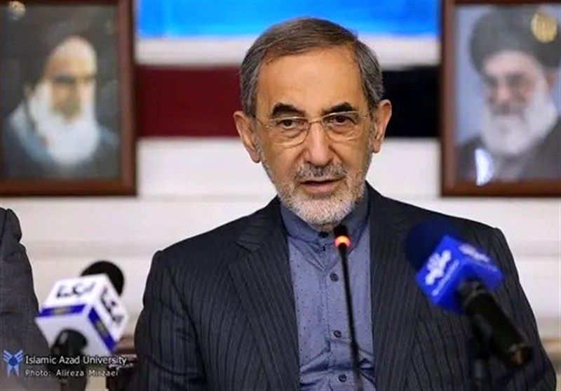 هشدار ولایتی به دشمنان متجاوز: انتخاب با شماست توقف حماقت یا ورود به موازنه دو تنگه