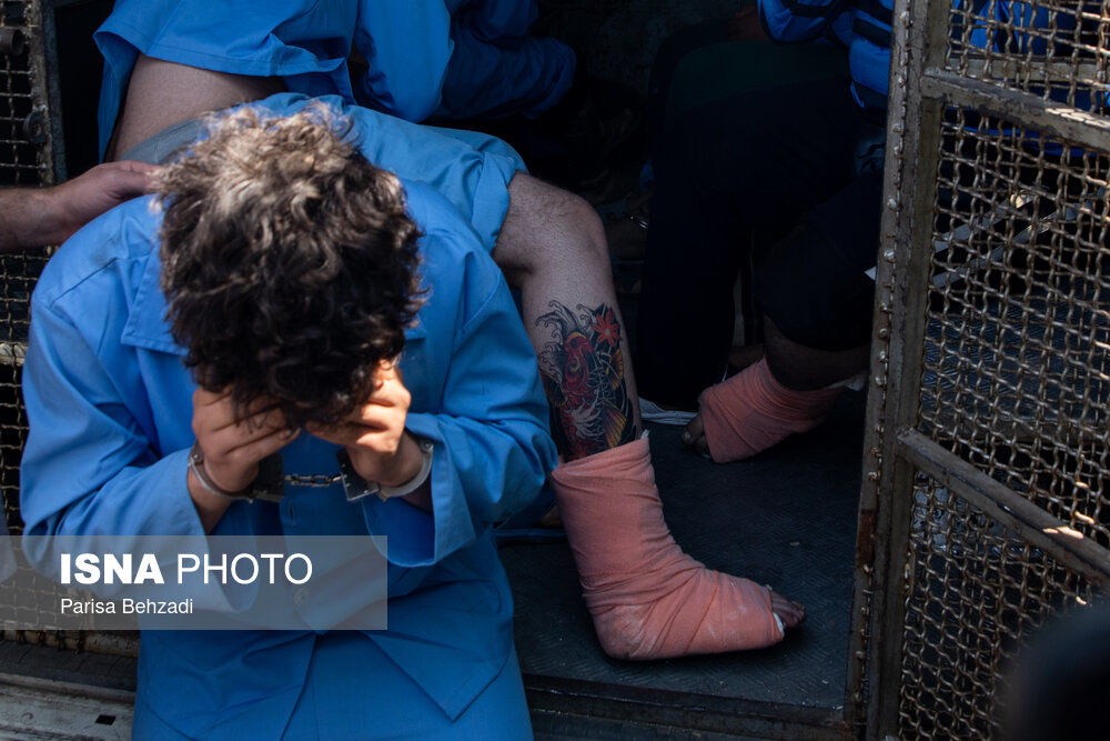 شلیک پلیس به «ممد طراح» شرورِ معروف شرقِ تهران +فیلم