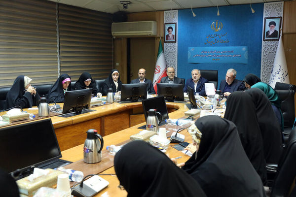 جزئیات نشست مشترک فراکسیون زنان مجلس و وزیر آموزش و پرورش