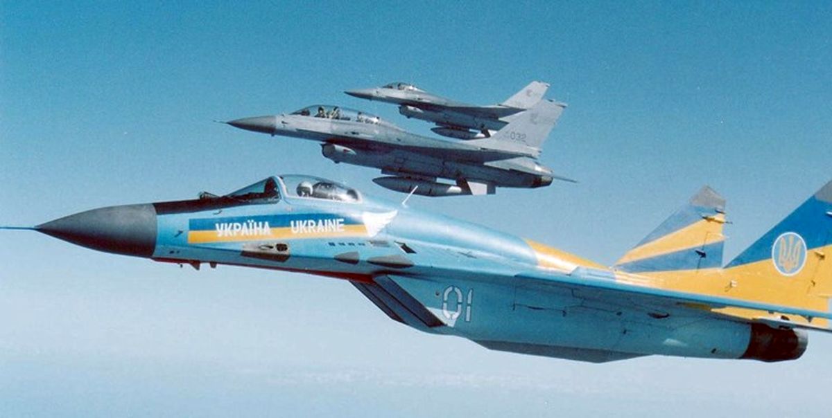  اولین تصاویر از پرواز میگ ۲۹ در آسمان تهران/ ماجرا چه بود؟