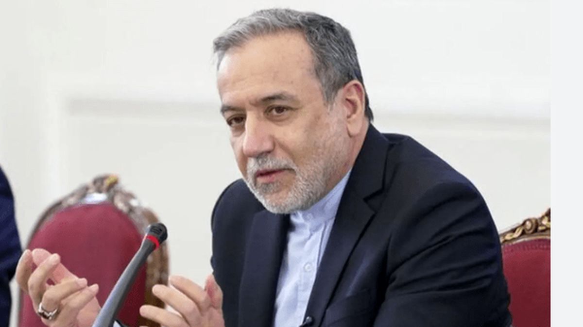 جزئیات نشست کمیسیون اقتصادی با عراقچی
