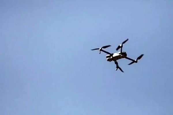 پرواز ریزپرنده‌های سپاه در رزمایش سهند ۲۰۲۵