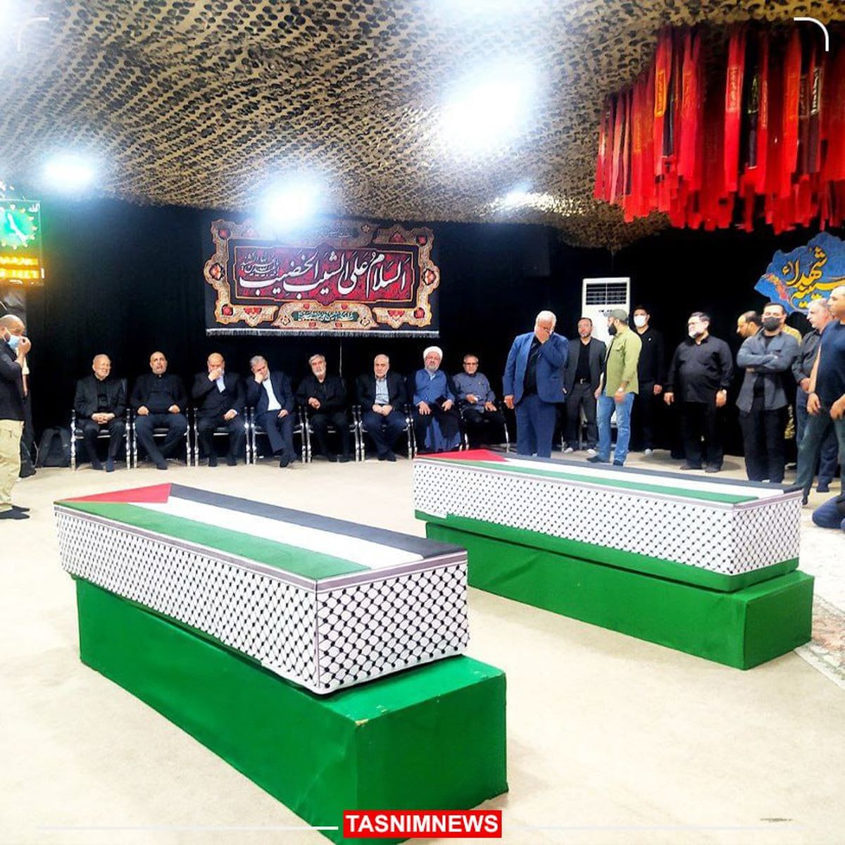  تصویری از پیکر شهید هنیه در دانشگاه تهران