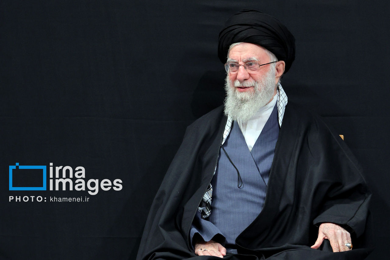 رهبر انقلاب اسلامی: عناصر بسیجی در عرصه‌های مختلف کشور فعال هستند