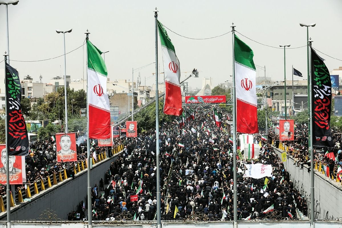 کاسبان سیاسی علیه انسجام ملی