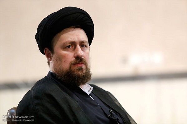 حسن خمینی: وجود رهبر انقلاب از بزرگترین عوامل توفیق ما در جنگ بود