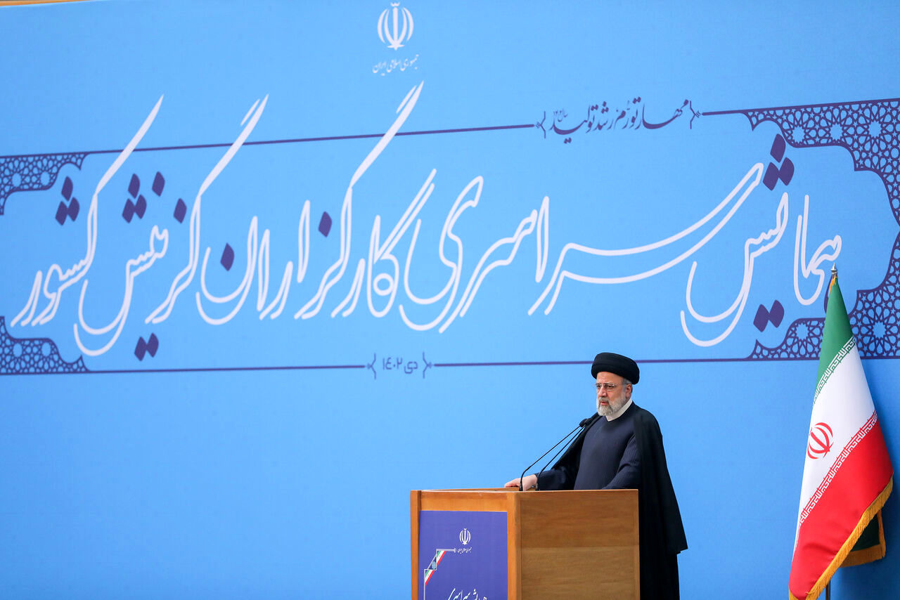 جایگزینی سلایق سیاسی و حزبی با ضوابط، آفت گزینش است/ضرورت تقویت احساس عدالت و سلامت نظام اداری نزد مردم