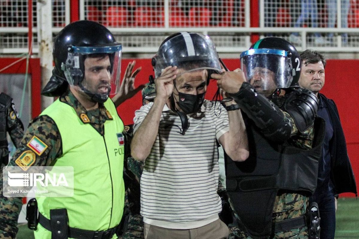 تصویری از وضعیت انتقال یحیی گل‌محمدی  