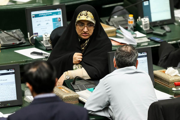 تصاویر: نشست علنی نوبت عصر یکشنبه ۲۶ بهمن ماه مجلس