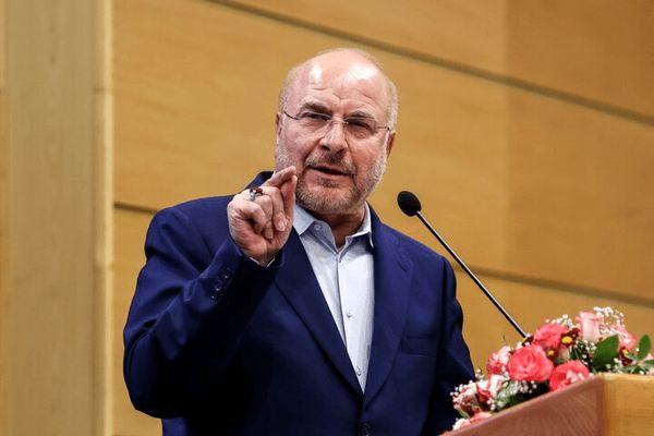 قالیباف: از آقای دبیر برای تربیت درست کشتی‌گیران سپاسگزارم